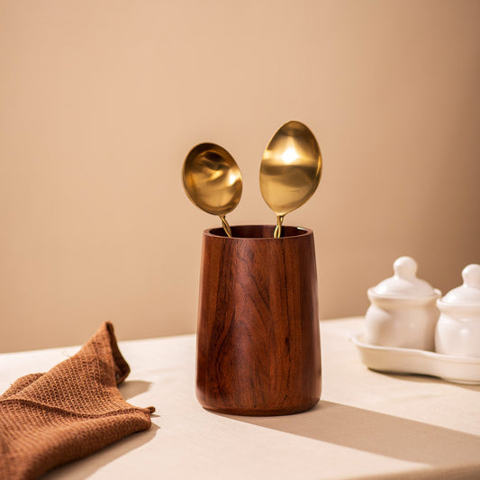 Space-Saving Spoon Stands