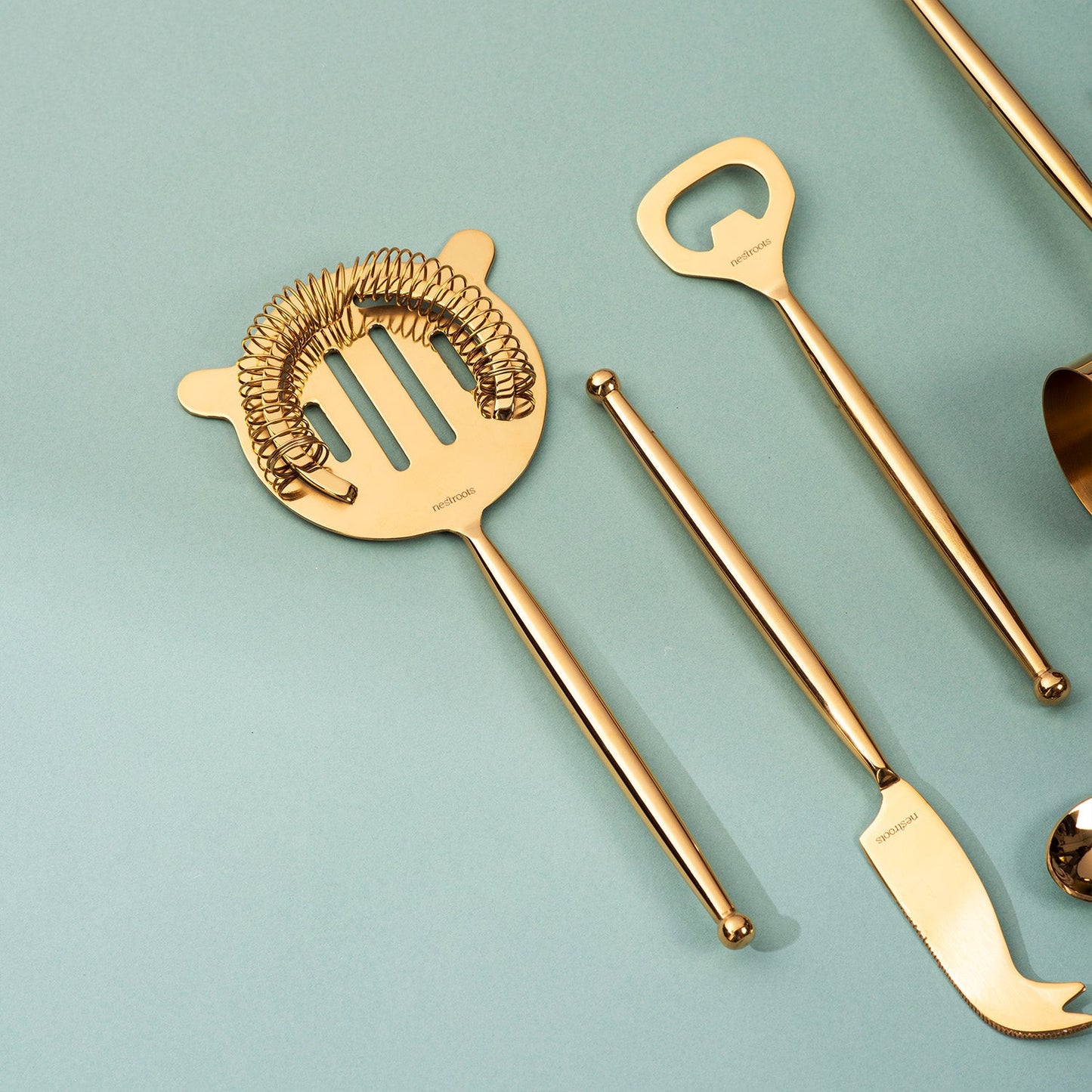 MixMaster Essentials: The Ultimate 6-Piece Bartool Set