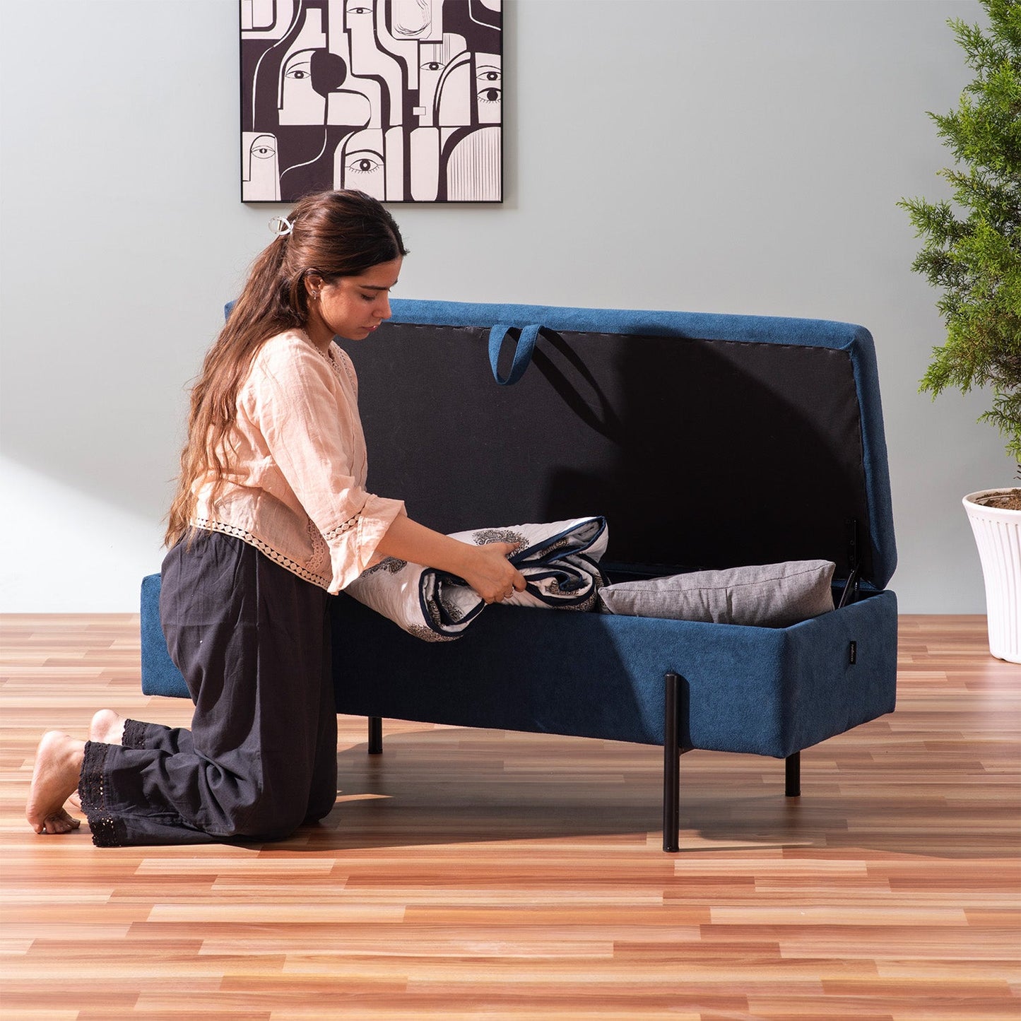 Escape Storage Benches