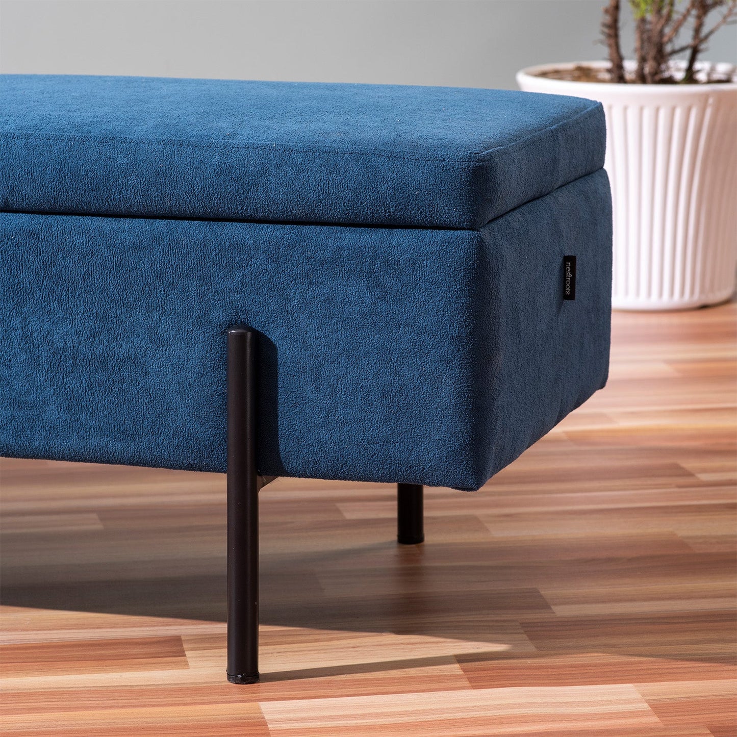 Escape Storage Benches