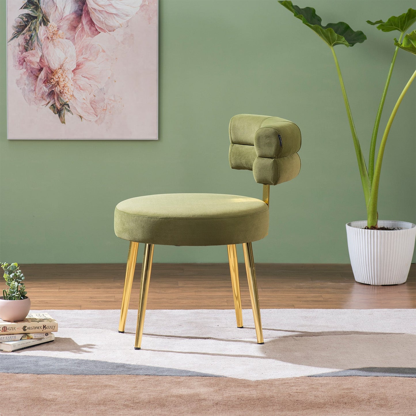Sink into Emerald Lounge Chairs