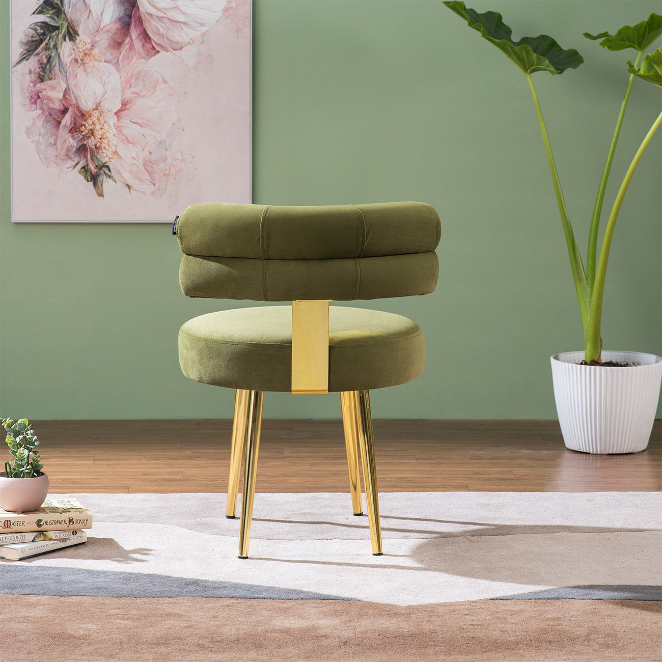 Sink into Emerald Lounge Chairs