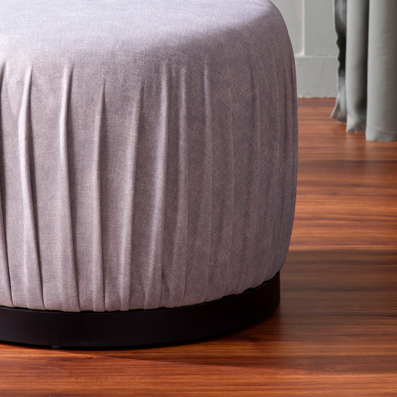 Luxe Collection Poufs